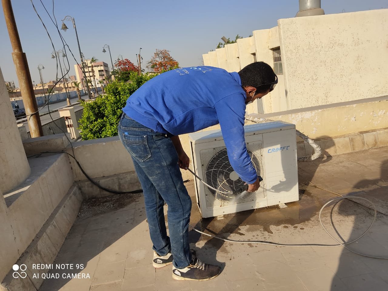غسيل موكيت مكاتب وشركات بأجهزة الفرشاة الدوارة