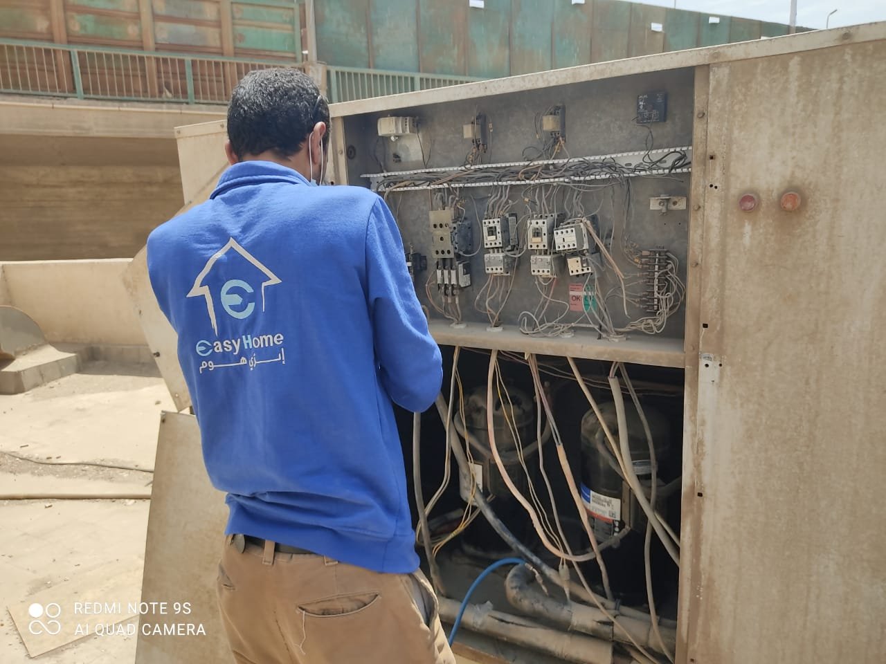 صيانة ونظافة تكييف فندق وشقق فندقية